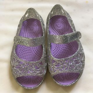 クロックス(crocs)のクロックス 14cm イザベラ crocs シルバー(サンダル)