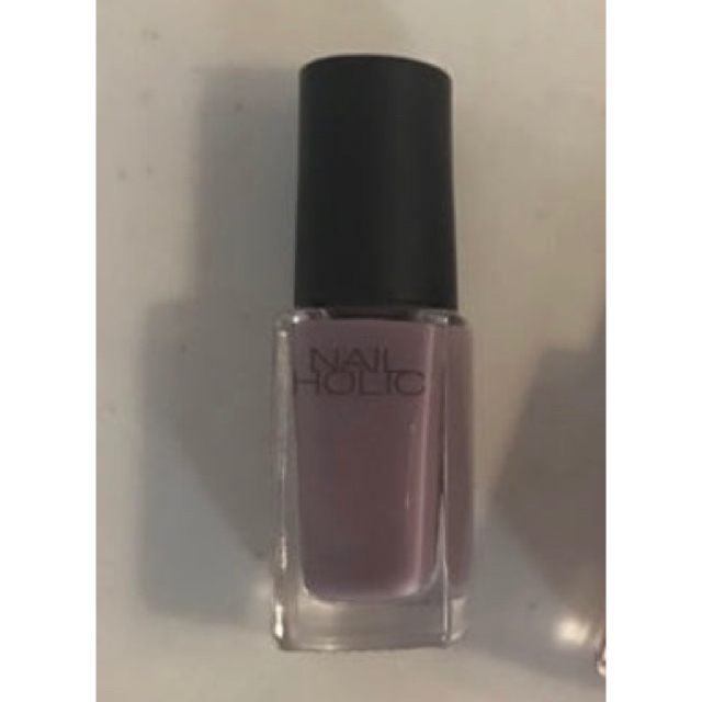 NAIL HOLIC(ネイルホリック)のネイルホリック ネイルカラー 二つセット コスメ/美容のネイル(ネイル用品)の商品写真