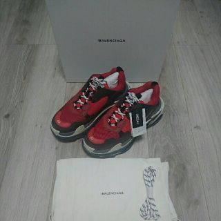 バレンシアガ(Balenciaga)のBALENCIAGA Triple S  トリプルS　43　確実正規品(スニーカー)