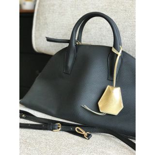 ビューティアンドユースユナイテッドアローズ(BEAUTY&YOUTH UNITED ARROWS)のblackボストン型ショルダーゴールド飾り黒 bag(ショルダーバッグ)