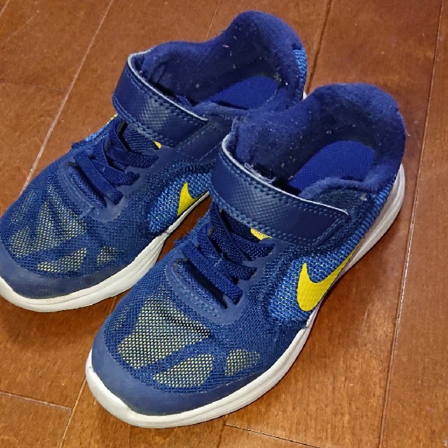 NIKE(ナイキ)のスニーカー☆NIKE キッズ/ベビー/マタニティのキッズ靴/シューズ(15cm~)(その他)の商品写真