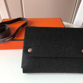 エルメス(Hermes)のパナセナさま  HERMES  トランプケース ブラック 美品(ポーチ)