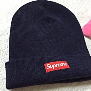 シュプリーム(Supreme)のsupreme ニット帽(ニット帽/ビーニー)