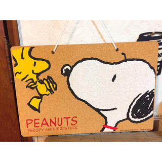Peanuts 未使用 スヌーピー コルクボードの通販 ラクマ