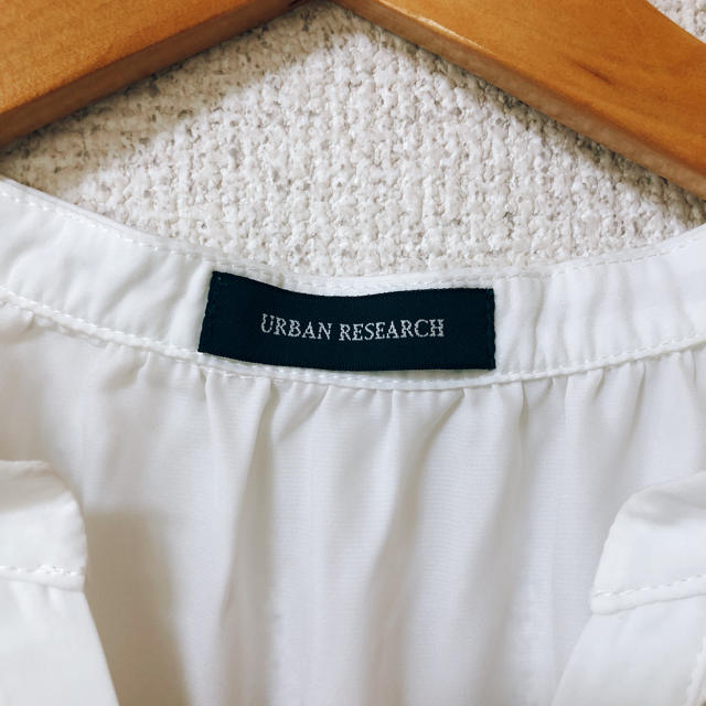 URBAN RESEARCH(アーバンリサーチ)のURBAN RESEARCH ノースリーブ   トップス ブラウス レディースのトップス(シャツ/ブラウス(半袖/袖なし))の商品写真