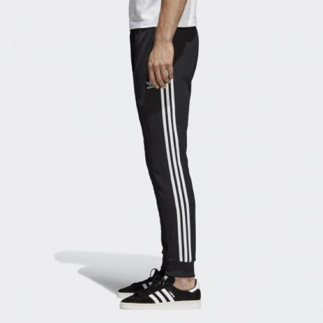 adidas(アディダス)のadidas トラックパンツ   メンズのパンツ(その他)の商品写真