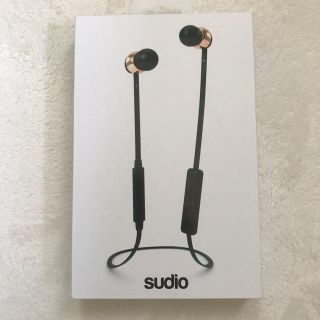 ビーツバイドクタードレ(Beats by Dr Dre)の美品 sudio VASA BLA ワイヤレスイヤホン ブラック(ヘッドフォン/イヤフォン)