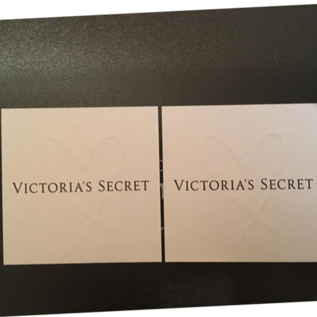 Victoria's Secret(ヴィクトリアズシークレット)のビクトリアシークレット【おまけ付】 コスメ/美容の香水(香水(女性用))の商品写真