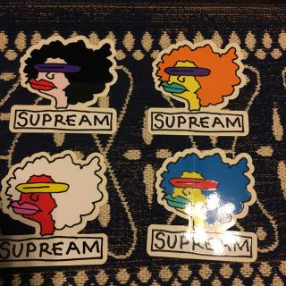 シュプリーム(Supreme)の suprem  シュプリーム ステッカー シール(ノベルティグッズ)