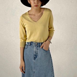 マウジー(moussy)のMOUSSY  7分袖丈Ｖネックニット(ニット/セーター)