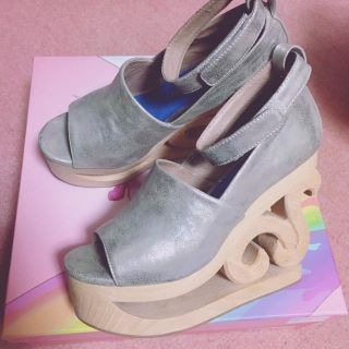 ジェフリーキャンベル(JEFFREY CAMPBELL)のジェフリーキャンベル スケートサンダル(サンダル)