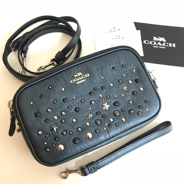 新品未使用◇コーチ◇日本未入荷◇3way◇スタッズ付きメタリック 新品未使用◇コーチ◇日本未入荷◇3way◇スタッズ付きメタリック