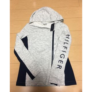 トミーヒルフィガー(TOMMY HILFIGER)の[新品、タグ付き]トミーヒルフィガー  パーカー(パーカー)