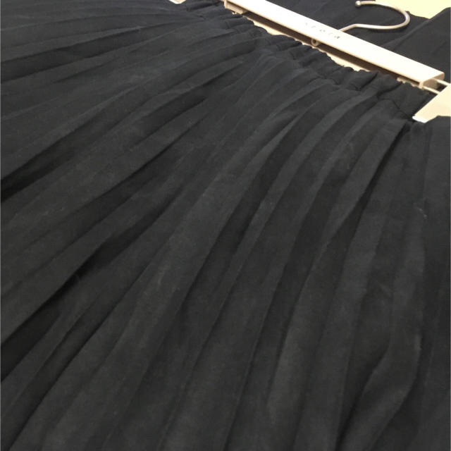 JEANASIS(ジーナシス)の最終処分【JEANASIS】スウェードプリーツスカート レディースのスカート(ロングスカート)の商品写真
