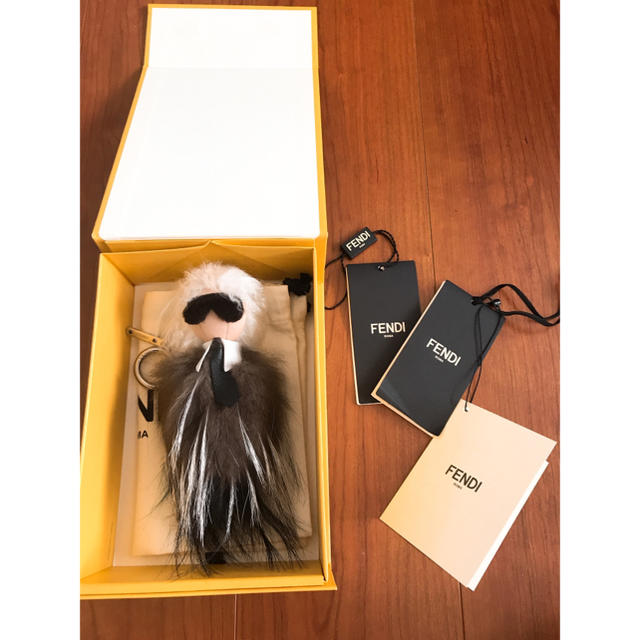 FENDI カールラガーフェルド チャーム FENDI カールラガーフェルド チャーム