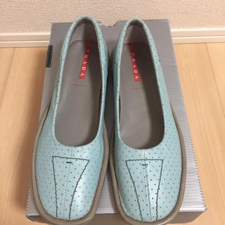 プラダ(PRADA)のプラダローヒール(ローファー/革靴)