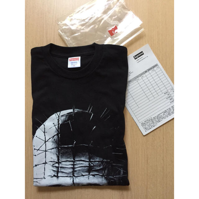 supreme ヘルレイザー コラボtシャツ supreme ヘルレイザー コラボtシャツ