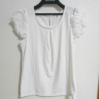 バイバイ(ByeBye)の袖の可愛いTシャツ(Tシャツ(半袖/袖なし))