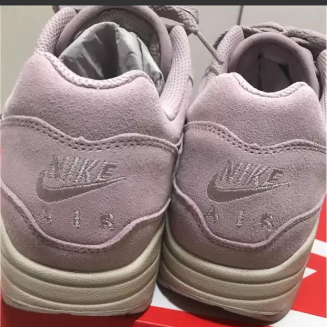 NIKE(ナイキ)のNIKE airmax1 PREMIUM SC レディースの靴/シューズ(スニーカー)の商品写真