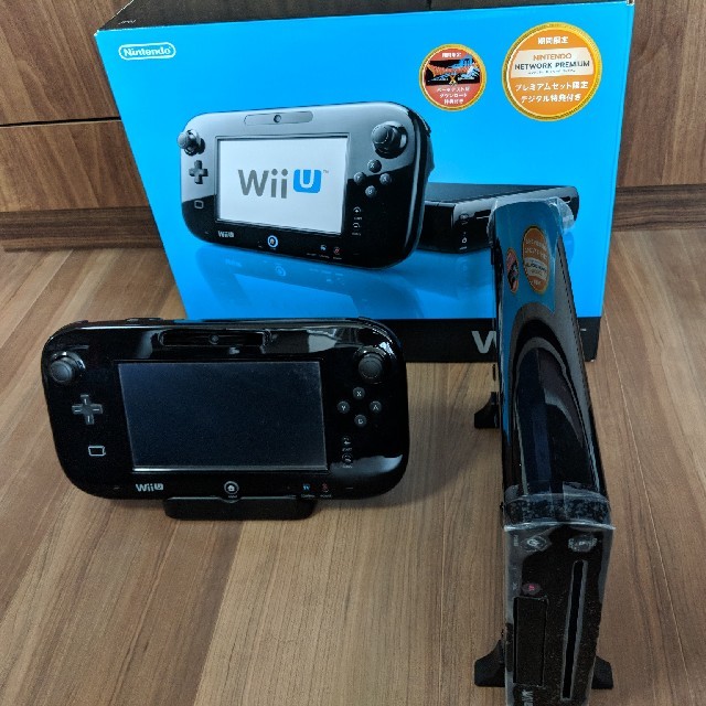 Wii U(ウィーユー)のWiiU PREMIUM SET KURO 32GB エンタメ/ホビーのゲームソフト/ゲーム機本体(家庭用ゲーム機本体)の商品写真