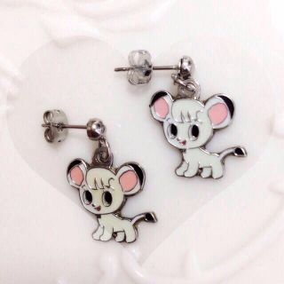 ꒰新品レオ🐯ピアス꒱(ピアス)