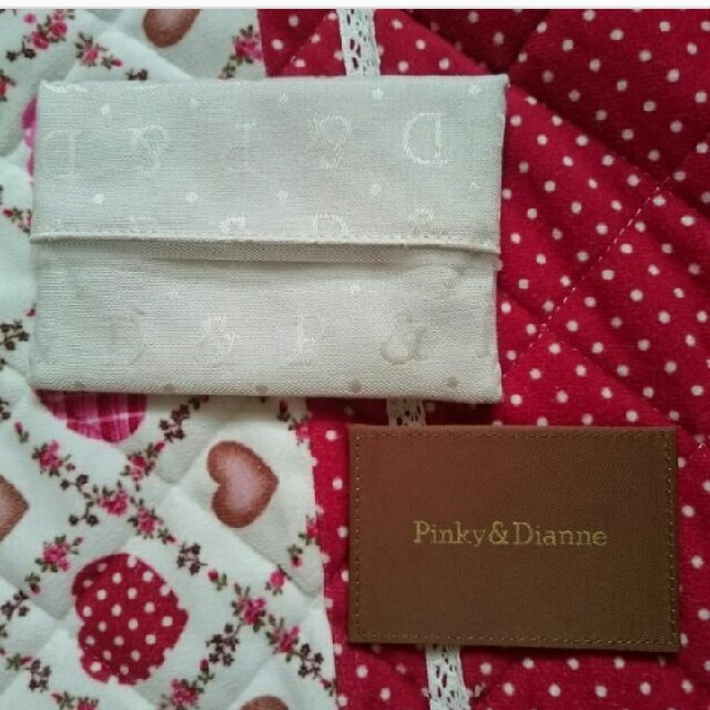 Pinky&Dianne(ピンキーアンドダイアン)のPinky&Dianne ミラー ティッシュケース レディースのファッション小物(その他)の商品写真