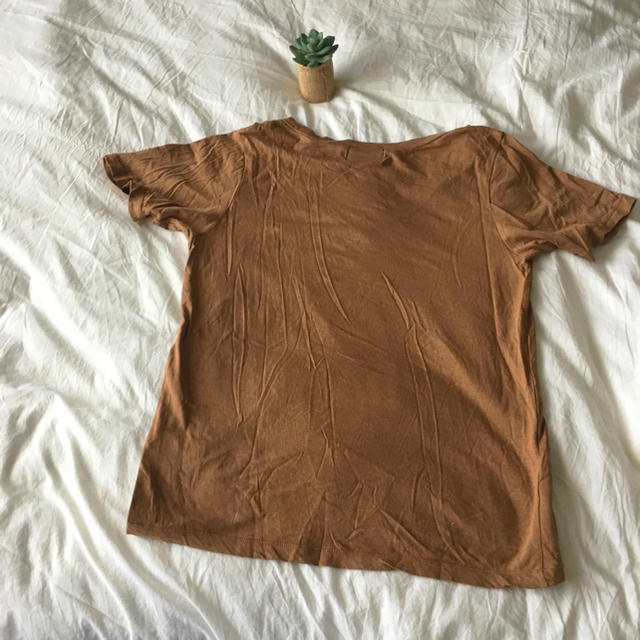SeaRoomlynn(シールームリン)のシールームリンVネックTシャツ レディースのトップス(Tシャツ(半袖/袖なし))の商品写真