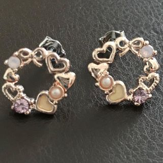 ピアス(ピアス)