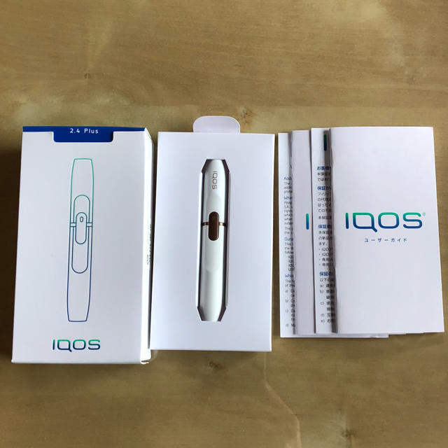 IQOS(アイコス)の動作確認のみ■美品 アイコス IQOS 2.4Plus ホルダー ホワイト メンズのファッション小物(タバコグッズ)の商品写真