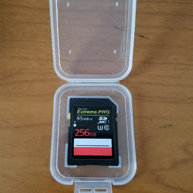 SDカード256GBです。ExtremePRO95MB/s