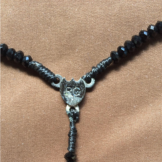 RUDE GALLERY(ルードギャラリー)のRUDE GALLERY ロザリオネックレス 十字架 マリア メンズのアクセサリー(ネックレス)の商品写真
