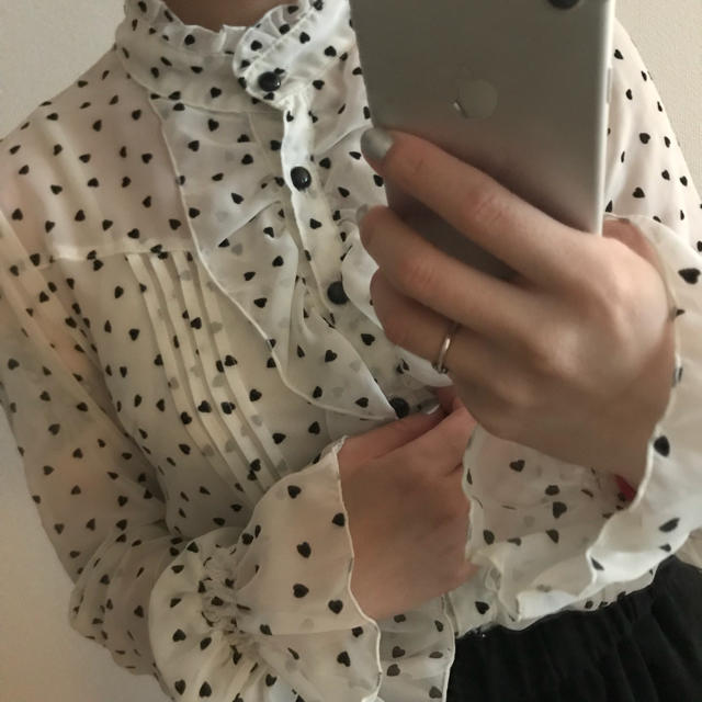 Lochie(ロキエ)の♥柄  vintage blouse   レディースのトップス(シャツ/ブラウス(長袖/七分))の商品写真