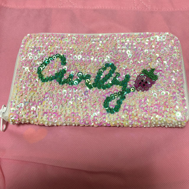 Curly Collection(カーリーコレクション)のカーリーコレクション レア貴重 いちごちゃんホワイトスパンコール財布 レディースのファッション小物(財布)の商品写真