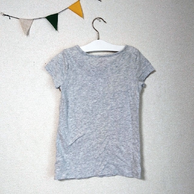 Old Navy(オールドネイビー)の美品☆OLD NAVY☆サイズ6ー7 キッズ/ベビー/マタニティのキッズ服女の子用(90cm~)(Tシャツ/カットソー)の商品写真