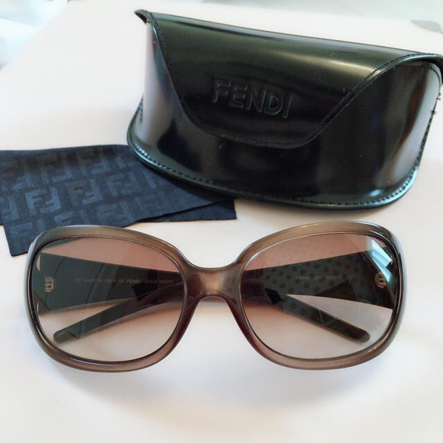 FENDI フェンディ サングラス