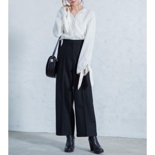 ザラ(ZARA)のリボン プリーツ シャツ ブラウス(シャツ/ブラウス(長袖/七分))