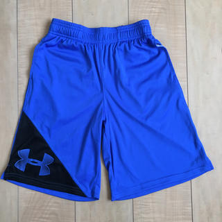 アンダーアーマー(UNDER ARMOUR)の★アンダーアーマー★ハーフパンツ【YMD140㎝】(パンツ/スパッツ)