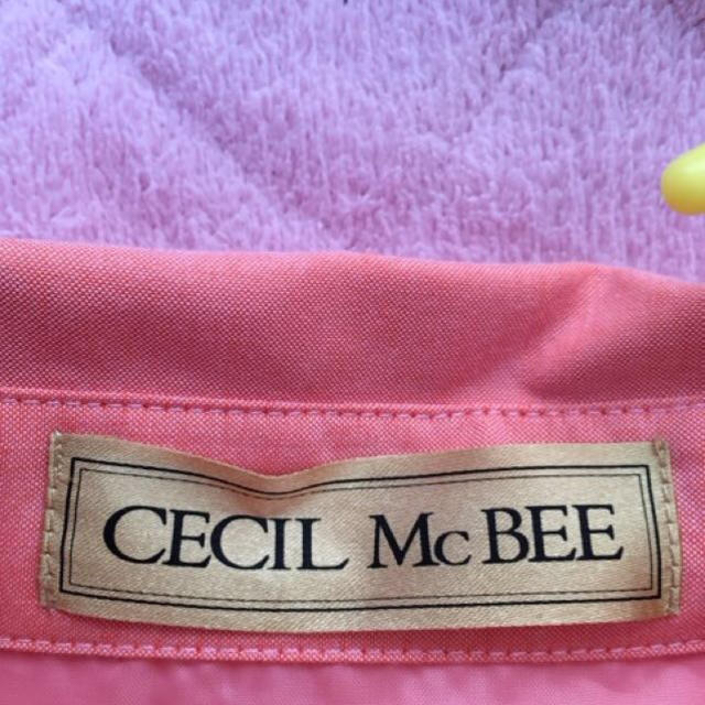 CECIL McBEE(セシルマクビー)のシャツワンピ レディースのワンピース(ひざ丈ワンピース)の商品写真