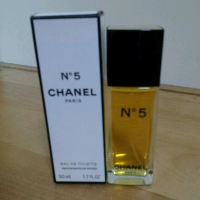 CHANEL(シャネル)のCHANEL♥No.5 コスメ/美容の香水(香水(女性用))の商品写真