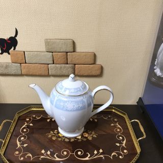 ノリタケ(Noritake)のノリタケ☆レースウッドゴードティーポット(食器)