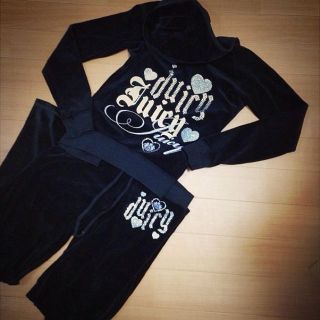 ジューシークチュール(Juicy Couture)の美品！ジューシー♡ ベロアセットアップ(ルームウェア)