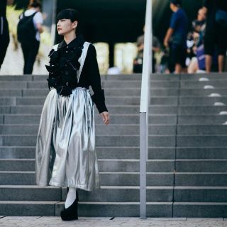 Black Comme des garçons 吊りスカート　スカート