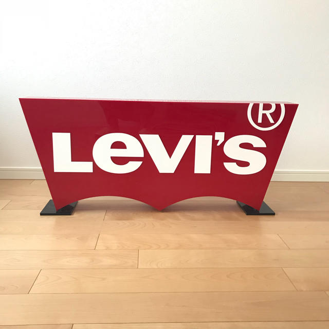 Levi's - リーバイス 看板の通販 by たろえママ's shop｜リーバイス