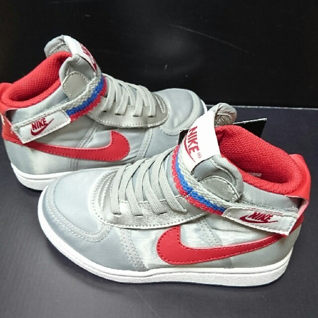 NIKE(ナイキ)の【15cm】ナイキ VANDAL HIGH SUPREME(TD)バンダルハイ キッズ/ベビー/マタニティのキッズ靴/シューズ(15cm~)(スニーカー)の商品写真