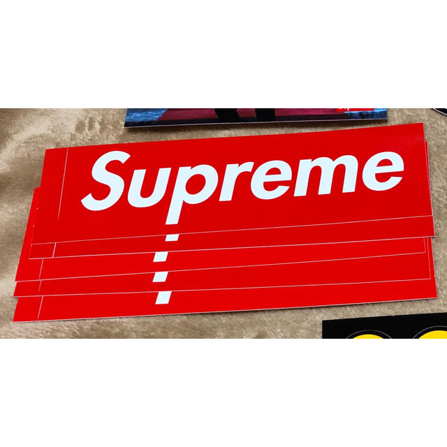 Supreme(シュプリーム)のバラ売り supreme boxlogo ステッカー ボックスロゴ メンズのファッション小物(その他)の商品写真