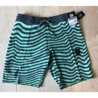 ボルコム(volcom)のSale【新品】VOLCOM ボルコム サーフパンツ サーフィン水着 30インチ(サーフィン)