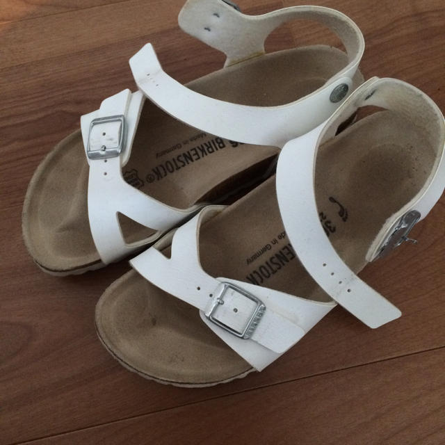 BIRKENSTOCK(ビルケンシュトック)のビリケンストック 23センチ レディースの靴/シューズ(サンダル)の商品写真