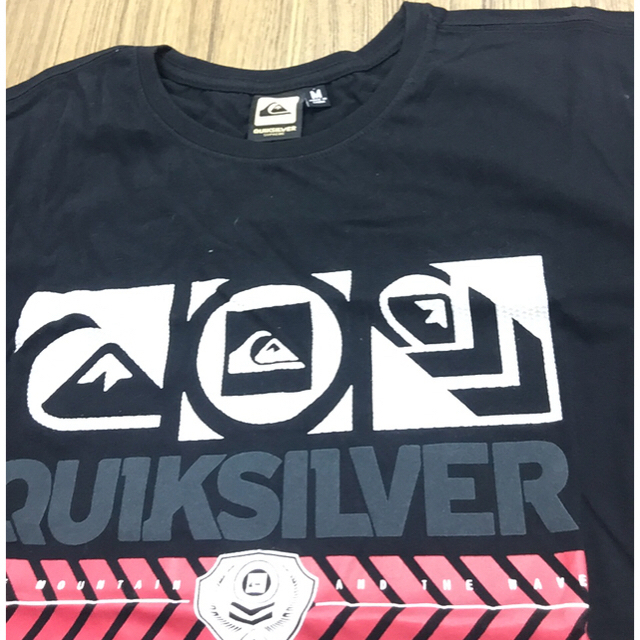 QUIKSILVER(クイックシルバー)のクイックシルバー QUIKSILVER ティシャツ  Mサイズ 色黒  未使用 メンズのトップス(Tシャツ/カットソー(半袖/袖なし))の商品写真