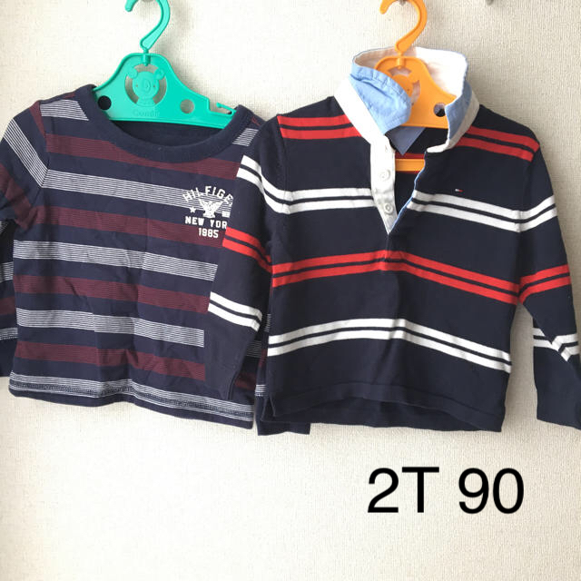 TOMMY HILFIGER(トミーヒルフィガー)のトミーヒルフィガー トップス2T キッズ/ベビー/マタニティのキッズ服男の子用(90cm~)(Tシャツ/カットソー)の商品写真