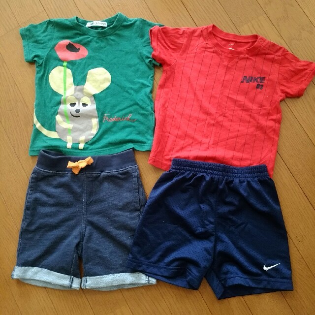 babyGAP(ベビーギャップ)の90セット キッズ/ベビー/マタニティのキッズ服男の子用(90cm~)(Tシャツ/カットソー)の商品写真